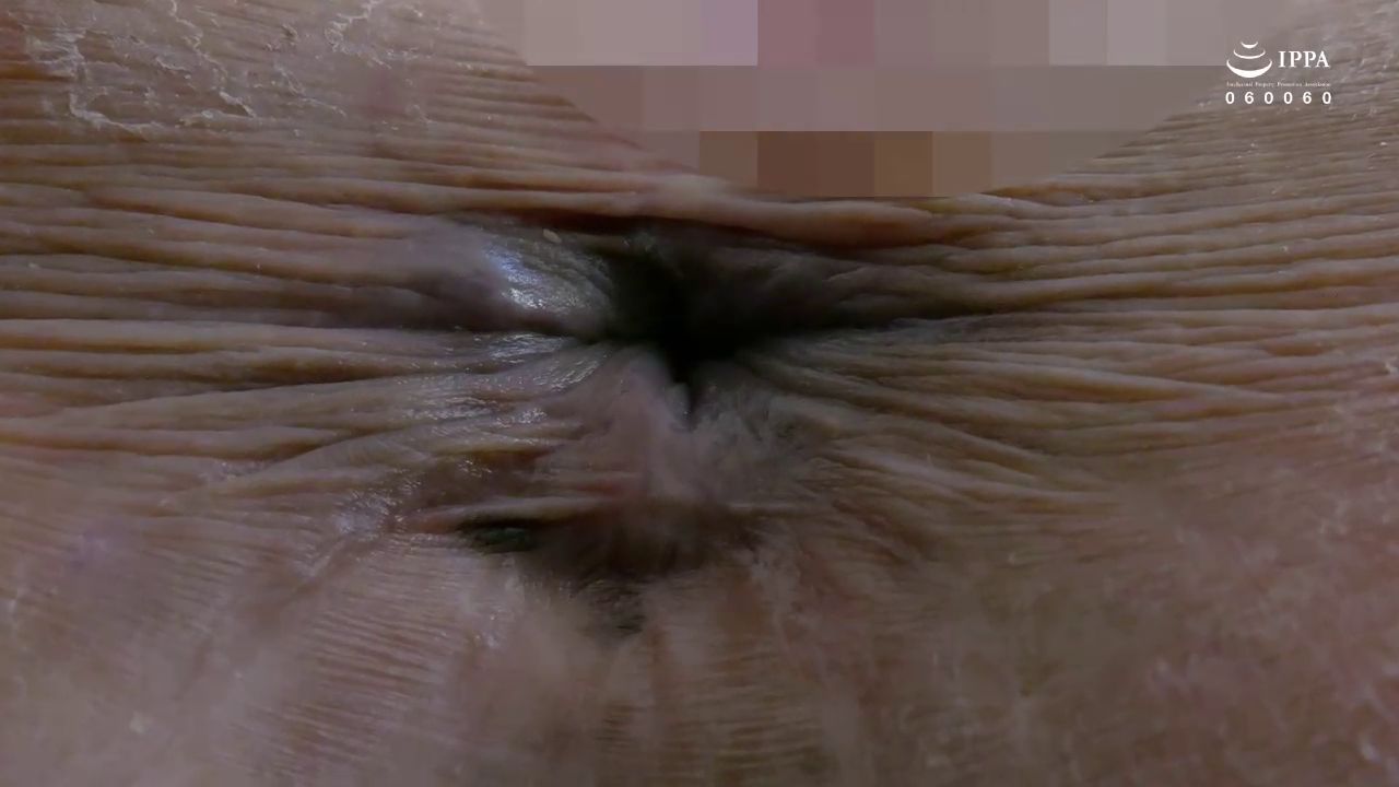 KBMS 212 - Look At The Anus
