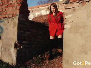 Racy In Red [FullHD 1920P] - Screenshot 1