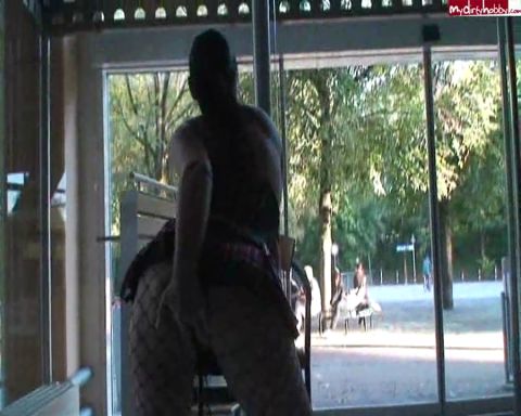 YvetteCosteau - Public Olympiapark [HD 720P]