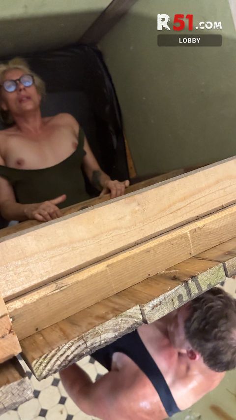 R51com - Irma Squirts in Glory Hole [4K 2160P]