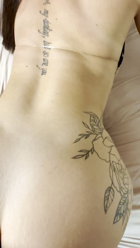 Emmagray Anal Snow Bunny Gets Filled [4K 2160P]