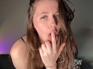 Madisynwood - Securing My Husbands Promotion [FullHD 1080P]