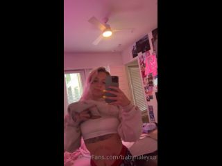 MEGA-FANS__babyhaleyxo-18-04-2023-