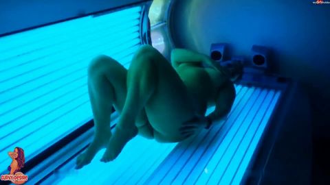 AnjaAmelia - Privates Video aus dem Solarium [FullHD 1080P]