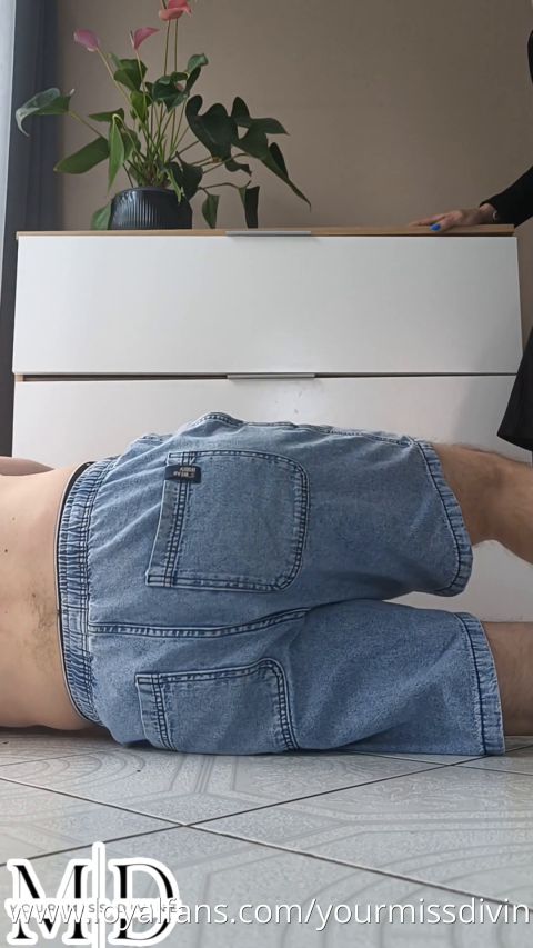 Yourmissdivine - And Again The Trampling [FullHD 1080P]