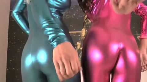 2013-10-25 Lyne & Nikki Part 2 – the cum countdown (JOI, Findom) ($7) (9647675)