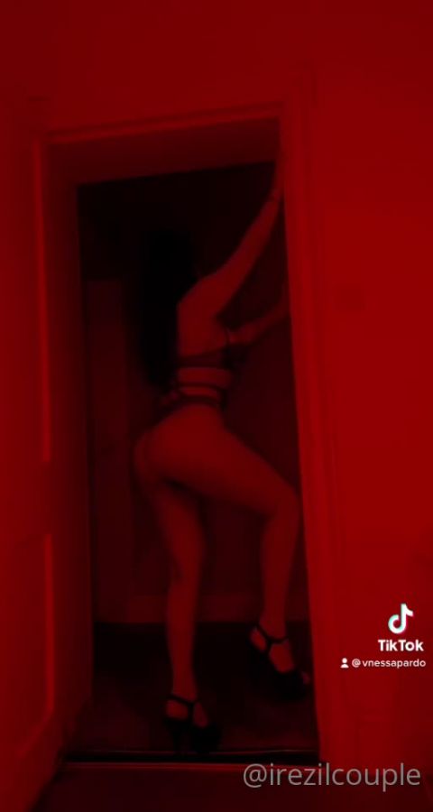 OnlyFans 2021-02-09-2027957972