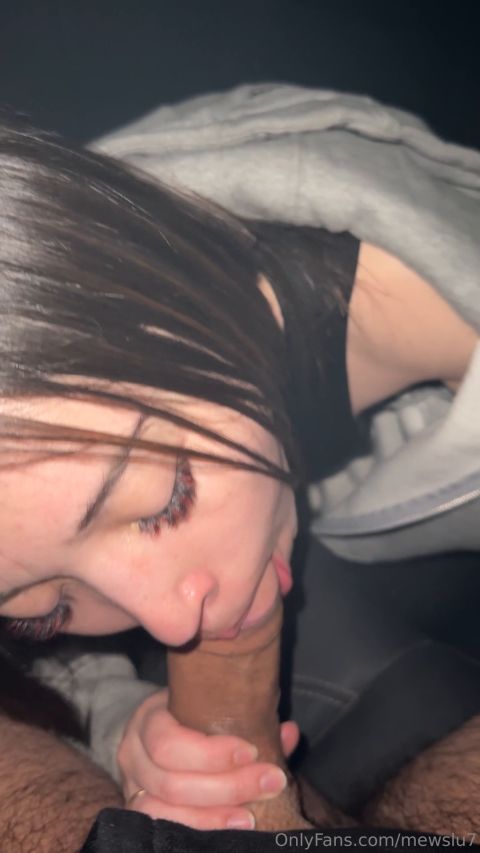 MewSlut - Blowjob [FullHD 1080P]